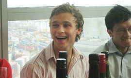 Ngôi sao bóng bầu dục Australia Sam Ballard 