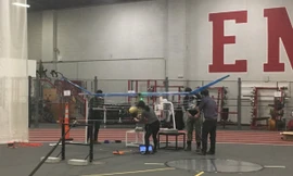 Các kỹ sư của Viện Công nghệ Massachusetts (MIT), Mỹ đã thử nghiệm thành công máy bay không người lái, không sử dụng động cơ đốt nhiên liệu hóa thạch