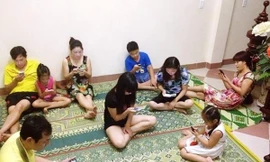 Giới trẻ Việt trung bình dành 5 tiêng 10phút mỗi ngày để online, thấp nhất khu vực, còn Thái Lan cao nhất khu vực với thời gian trung bình online là 7 tiếng 6 phút. Ảnh: TL