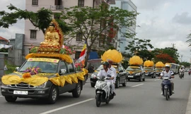 Rợn người nghề ‘hầu ma’
