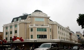 Bố chồng Tăng Thanh Hà và 'canh bạc' Tràng Tiền Plaza