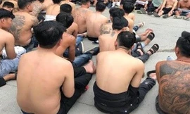 Tạm giữ hình sự 44 đối tương trong vụ 2 băng giang hồ dàn trận hỗn chiến