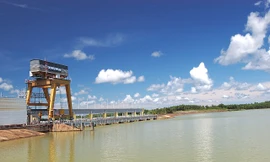 Nước ồ ạt về hồ, thủy điện Trị An chuẩn bị xả lũ