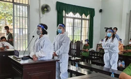 Các bị cáo tại toà