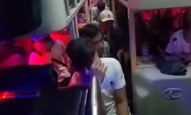 Phát hiện 2 xe nhồi nhét khách vượt 76 người so với quy định