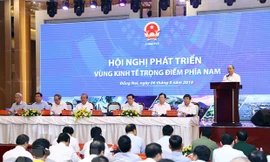 Thủ tướng Nguyễn Xuân Phúc phát biểu chỉ đạo hội nghị. (Ảnh: Thống Nhất/TTXVN)