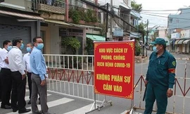 Đồng Nai chia vùng chống dịch, cho phép người tiêm vắc xin sau 14 ngày được ra đường