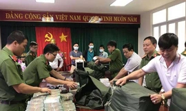 Bắt 'ông trùm' liên quan đến đường dây buôn lậu, sản xuất trên 200 triệu lít xăng giả