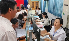 'Siêu phường’ ở Đồng Nai đón đông đảo người dân, thủ tục nhanh gọn