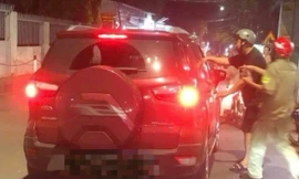 Ô tô tông loạt xe máy ở Đồng Nai, nhiều người bị thương