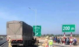 Tài xế tông vào CSGT rồi tháo chạy trên cao tốc Vĩnh Hảo - Phan Thiết