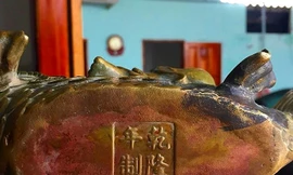 Phát hiện nhiều tượng kim loại nghi cổ vật gần 'kho báu' núi Tàu