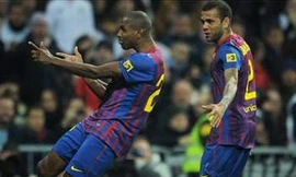 Dani Alves muốn hiến gan cho Abidal