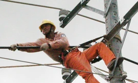 Họp giải quyết nợ của EVN