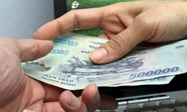 Tước danh hiệu CAND, bắt giam thiếu úy công an cưỡng đoạt tài sản