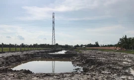 Thương tâm 3 cháu bé tử vong do đuối nước trong ao đất bí thư xã