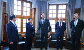 Đề nghị Hà Lan hỗ trợ xây dựng cảng biển, hàng không và trung tâm đổi mới sáng tạo