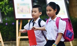 Nghỉ Hè muộn, nhiều trường đề xuất lùi ngày tựu trường