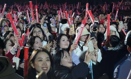 Công bố 130.000 người đổ về concert Anh trai vượt ngàn chông gai 