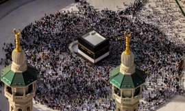 Cả triệu người hành hương về lễ hội tôn giáo lớn nhất thế giới 