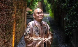 Danh hài Xuân Hinh nói lý do chưa mở cửa bảo tàng đạo Mẫu