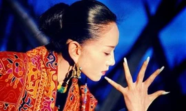 'Mai Siêu Phong' kinh điển không ăn cơm suốt 20 năm, trẻ đẹp khó tin ở tuổi ngoài 60