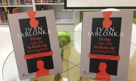 Đi tìm cuộc đời bị đánh cắp của ông bà tôi 