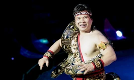 'Hoàng tử trăn' Tống Toàn Thắng: 'Nhiều lần chết lâm sàng vì xiếc trăn'