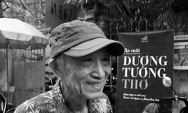 Nhà thơ, dịch giả Dương Tường: Say chữ, cả đời làm phu chữ