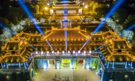 Hơn 13.000 người chờ xem đại nhạc hội có tốc độ bán vé kỷ lục ở Huế