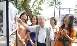 Chuyện chưa kể về bức ảnh trận địa pháo phòng không ở Hà Nội