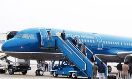 Tạm dừng đường bay đến/đi Huế