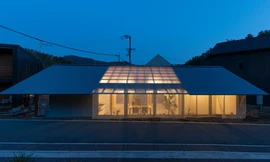 Nhà cấp 4 trong suốt và tiết kiệm gây 'sốt'