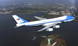 Chuyên cơ Tổng thống Mỹ ngốn gần 200.000 USD một giờ bay