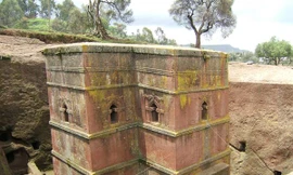 Thánh đường Lalibela giữa lòng đá nham thạch