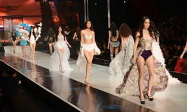 Đêm hội chân dài: "Họ dám mặc thì sở dám phạt”