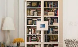 Giá sách trong kỷ nguyên điện tử