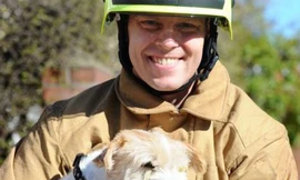 Chó được cứu sống nhờ hô hấp nhân tạo