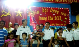 Đêm hội trăng rằm ở đảo Song Tử Tây