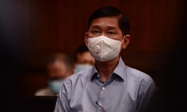 Cựu phó Chủ tịch UBND TPHCM - bị cáo Trần Vĩnh Tuyến tại phiên tòa.