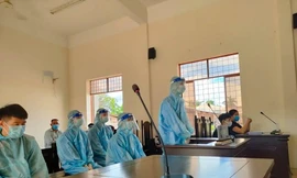 Các bị cáo tại phiên tòa.