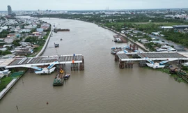 Cận cảnh cây cầu gần 800 tỷ đồng sắp hợp long qua sông Cần Thơ 