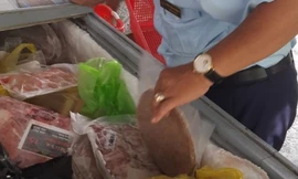 Cần Thơ: Phát hiện gần 2 tạ thịt trâu, bò đông lạnh nhập lậu