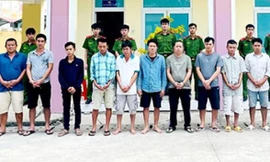 Phá đường dây cá độ bóng đá, lô đề 200 tỷ đồng