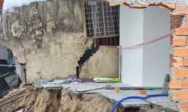 Cần Thơ: Sạt lở bất ngờ, 10 căn nhà ven sông tan hoang