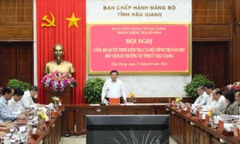 Công bố quyết định kiểm tra của Bộ Chính trị đối với Ban Thường vụ Tỉnh ủy Hậu Giang