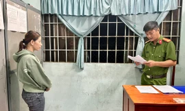 Hàng xóm đánh nhau vì chuyện 'chó đi vệ sinh trước nhà', 1 người chết