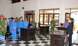 'Đút túi' tiền tỷ từ việc cấp giấy chứng nhận kiểm định giả cho hàng nghìn phương tiện