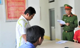 Bắt nhân viên công ty phân bón tham ô hơn 1,4 tỷ đồng