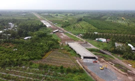 Tiến độ 5 dự án giao thông lớn qua miền Tây phải hoàn thành năm nay